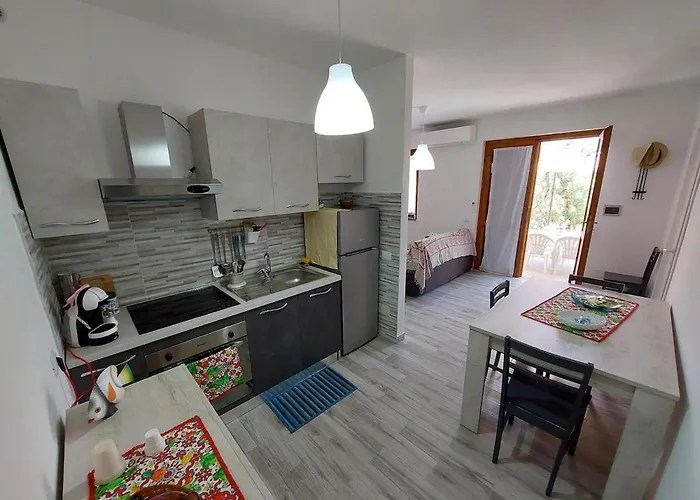 Cattari House